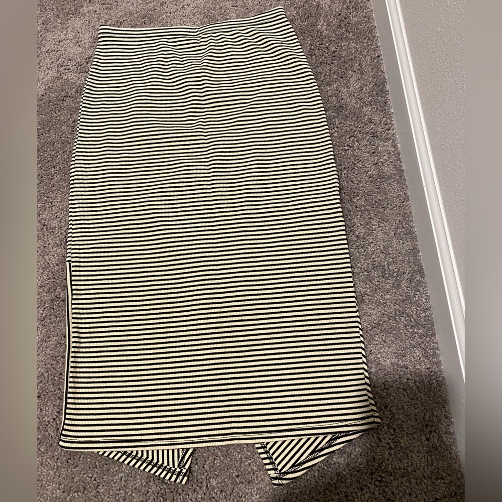 H.I.P Pencil Skirt
